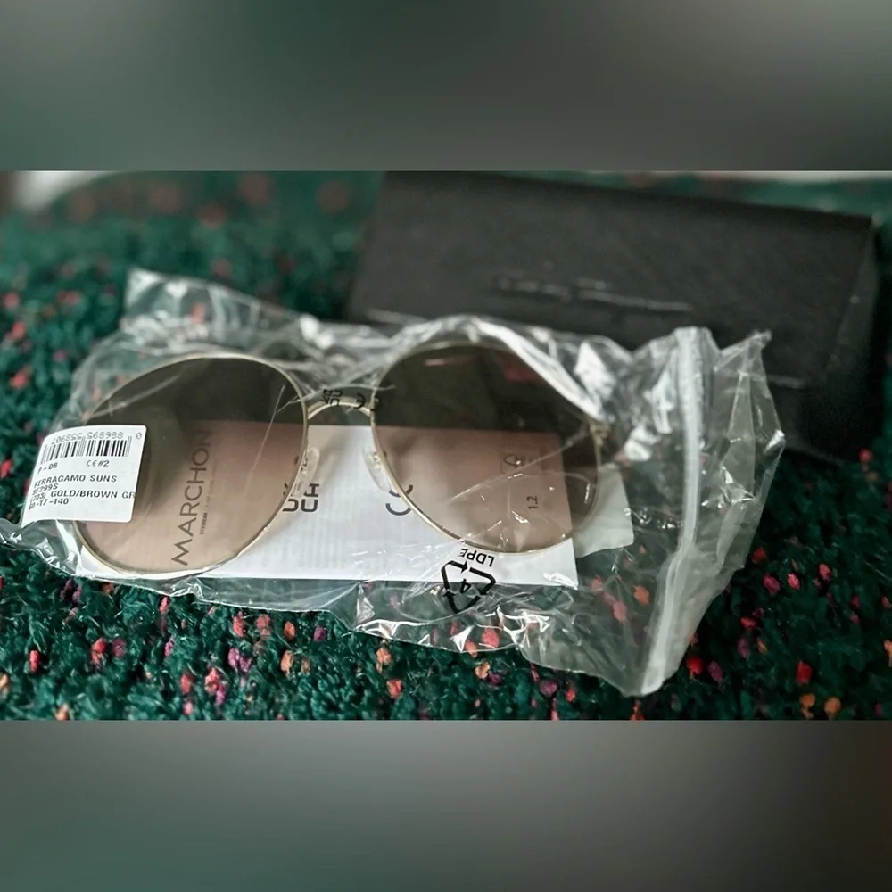Ferragamo SF299S 60mm Round Sunglasses NWT Full Set Gold/Brown Rare
